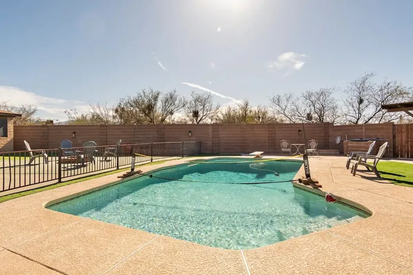 *NEW* Beautiful Private Desert Retreat! Gorgeous! Hot Tub and Pool! - Image 1