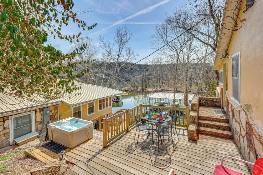 Cabin Compound on Lake Taneycomo 2 of Everything! - Image 1
