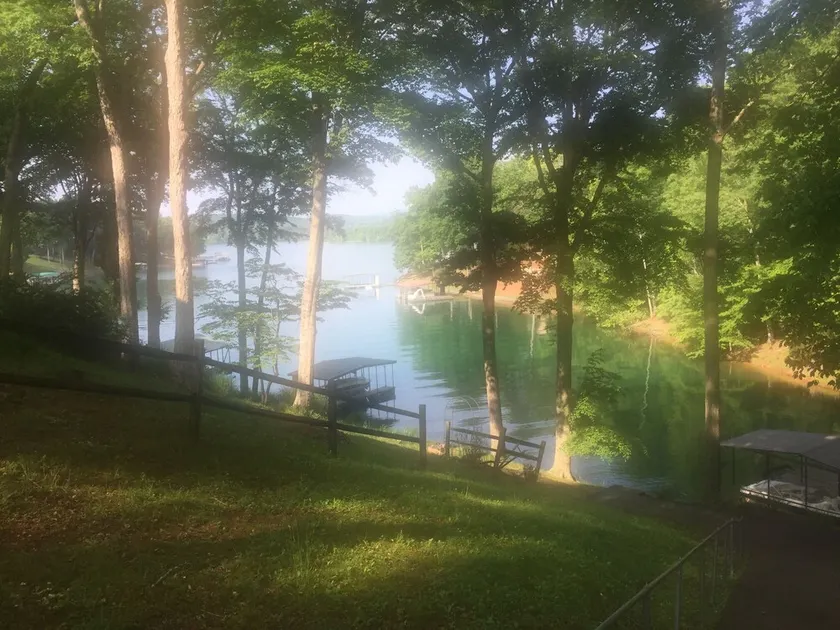 Deerfield Resort, Norris Lake, Lakefront Rental Home! - Image 1