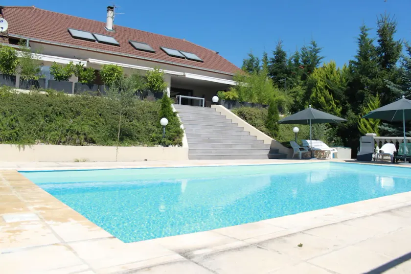 Villa Aix les Bains med udsigt over søen Bourget (Rhône Alpes, Savoie) - Image 1