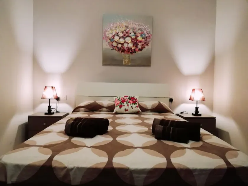 Geräumige 3 Minuten vom Strand entfernt. 1 Schlafzimmer Wohnung. - Image 1