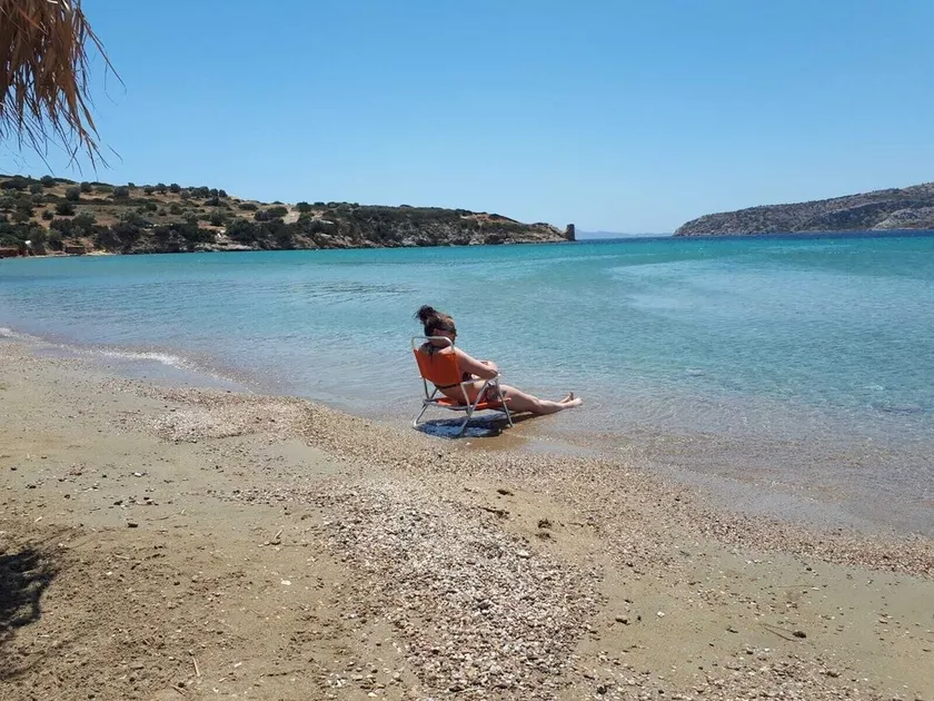 Family getaway, spacious and luxurious, sea view, terrace, 5 minutes from Voula beach, 30min from Athens center - Image 1