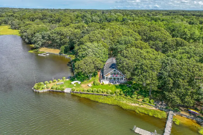 Stunning Waterfront Estate House with 270 degree sea views on 7 private acres - Image 1