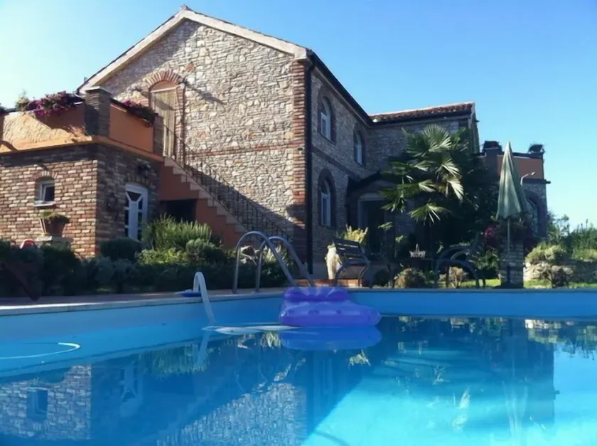 Villa Lucia with tennis court, pool, 400m from the beach, INTERNET, pets welcome - Image 1