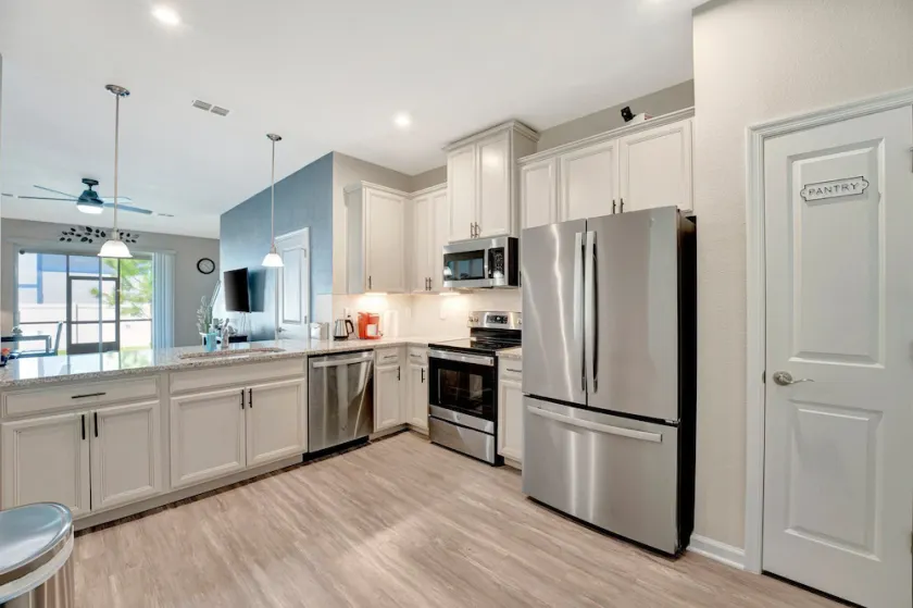 ZenHomes in heart of Brandon convenient location - Image 1