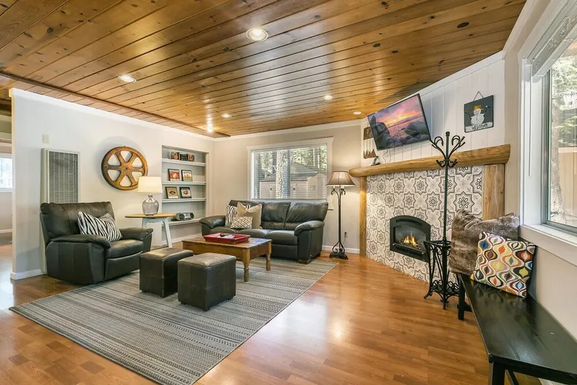Saule caché - Tahoe Park 2 BR - Marche pour la plage privée et restaurants - Image 1