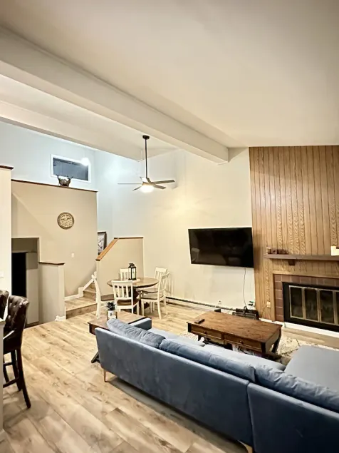 Spacious Ski-n-Golf Vail/Beaver Creek Condo 3bd/2.5bath - Image 1