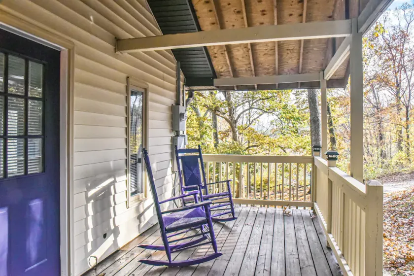 Cozy Mtn. Getaway in South Asheville - Image 1