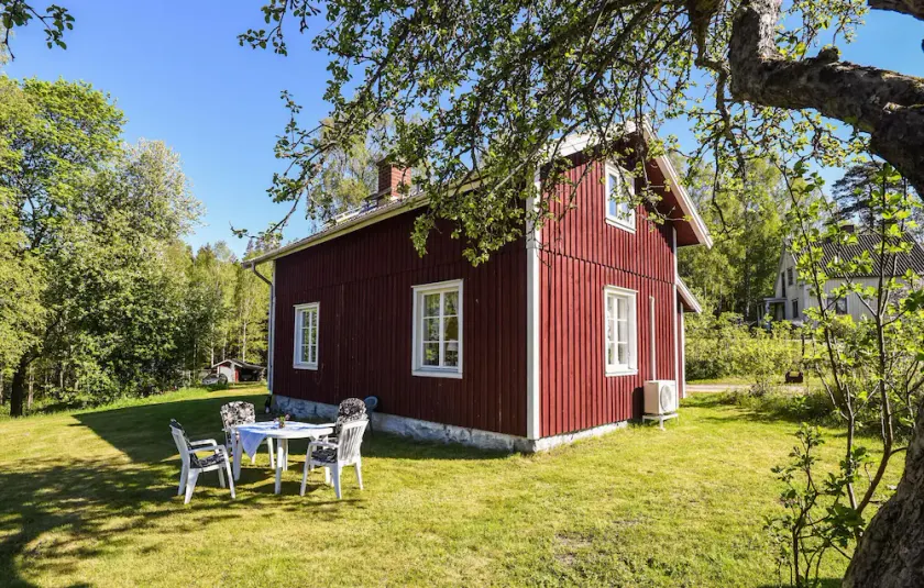 Belle maison à Munkedal avec vue sur le. - Image 1