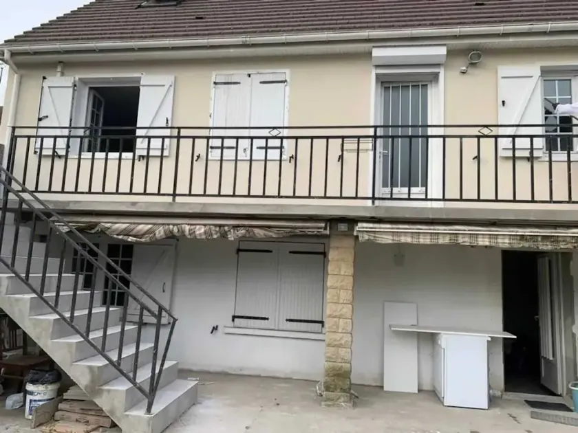 Homerez - Lejlighed i Pierrelaye - Image 1