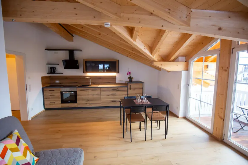 Ferienwohnung Seeblick, 1-4 Pers., 1 Sep. Schlafzimmer, Südbalkon - Image 1