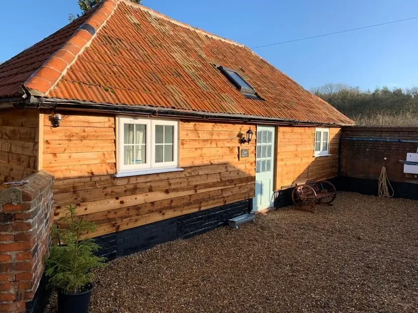 The Stable Yard at Iron Pear Tree Farm - Image 1