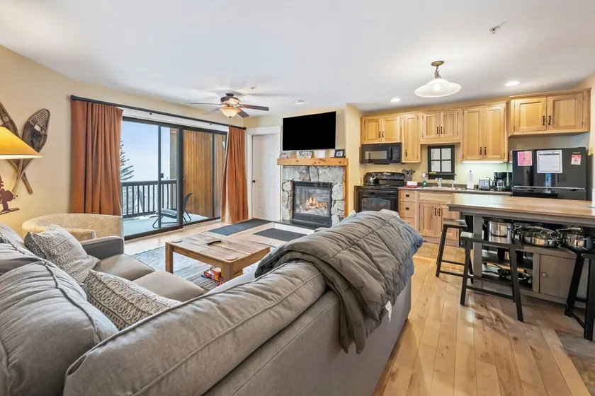 South Branch Condo 13-1 - Pet Friendly Ski in Ski out condo at Saddleback - Image 1
