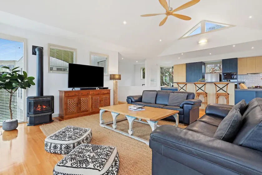 Sunsets on the deck, Elevated exclusive location, (sleeps 12) - Image 1