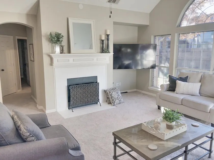 Heritage Home: Four Bedroom Family Friendly - Image 1