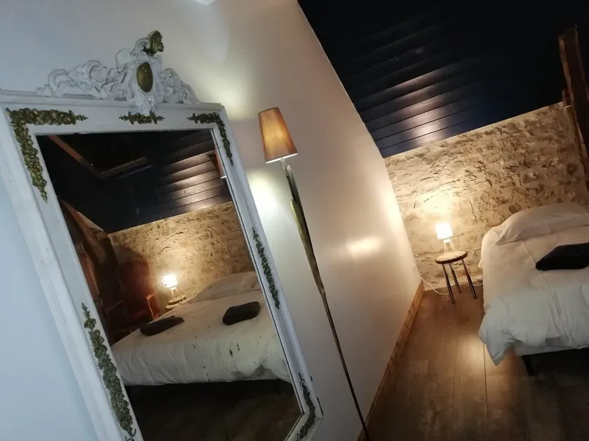 THE POPIÀ\" 2-bedroom apartment - Image 1