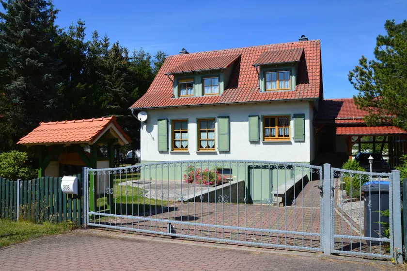 4-stjernet feriehus i Allrode til 9 personer - Image 1
