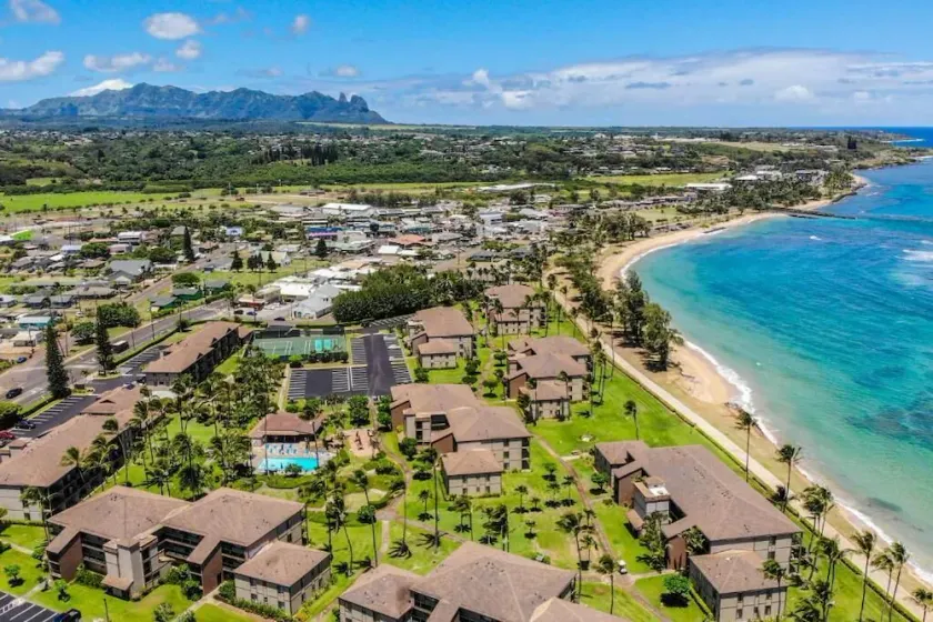 The Pono Kai Resort in Kauai 2 Bedroom Ocean View Unit Sleeps 6 - Image 1