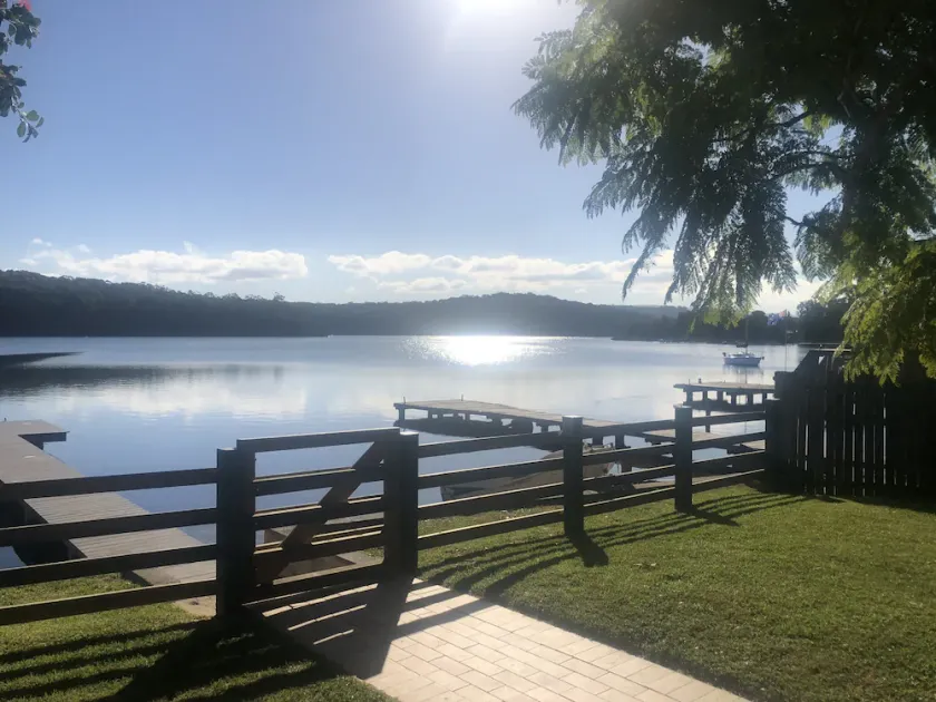 Beautiful 3 Bedroom Waterfront Log Cabin with own Jetty at Fabulous Burrill Lake - Image 1