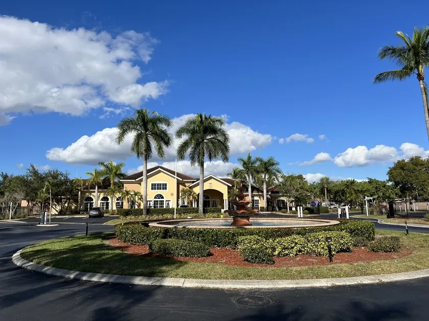 Great location - Image 1