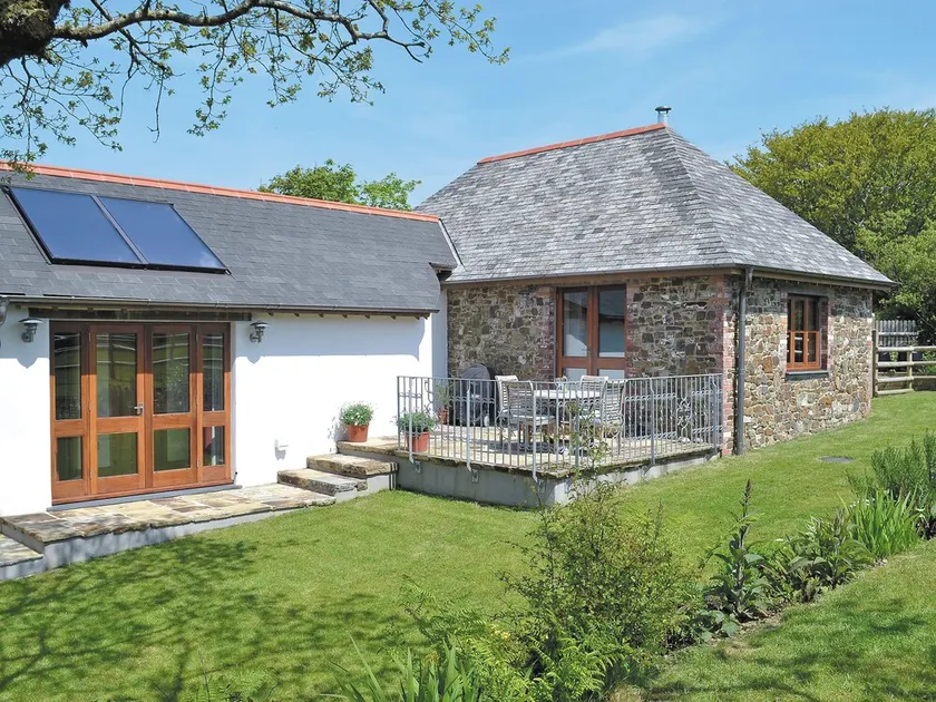 2 bedroom accommodation in Welcombe, near Bude - Image 1