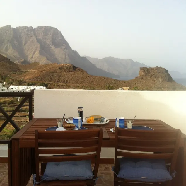 Atico con Gran Terraza , Vistas Impresionantes al mar y Montaña - Image 1