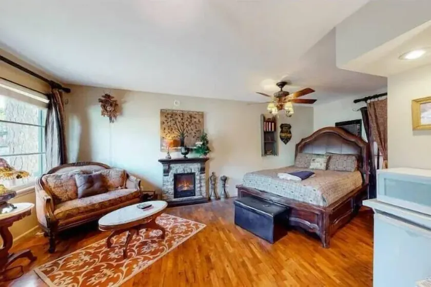 Wolfs Den at Tradewinds - Pool - Image 1