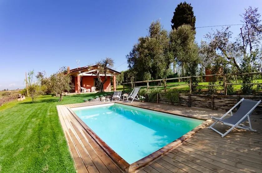 Country House / Farm House in Aiale with 1 bedrooms sleeps 4 - Image 1