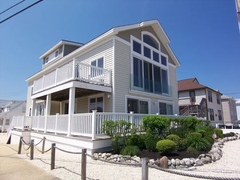 Plage de Brant, 1 Off Ocean, 1er Fl. - 3BR, 2 salles de bain.  Perfect Family Rental - Image 1