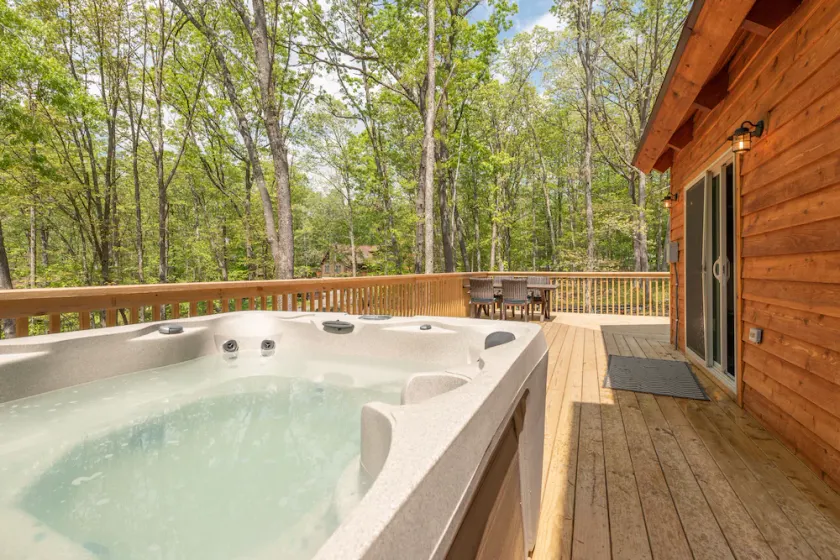 Cozy Mountain Retreat w/ Hot Tub & Fire Pit - Image 1