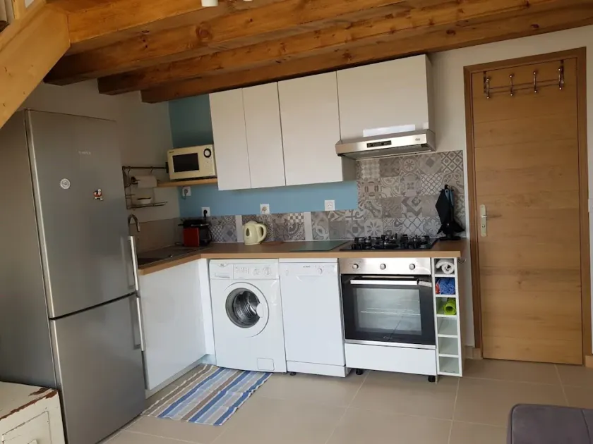 Maison 30 m² au Calme Entre mer et Montagnes - Image 1