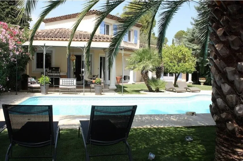 \"Orcivale\" – Luxury Villa Apartment in Mougins – Spacious Pool and Air Conditioning - Image 1
