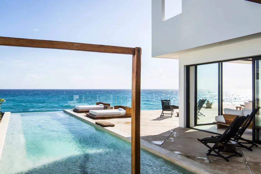 Intoxicating Ocean Views!! 4-6 bedrooms - Image 1