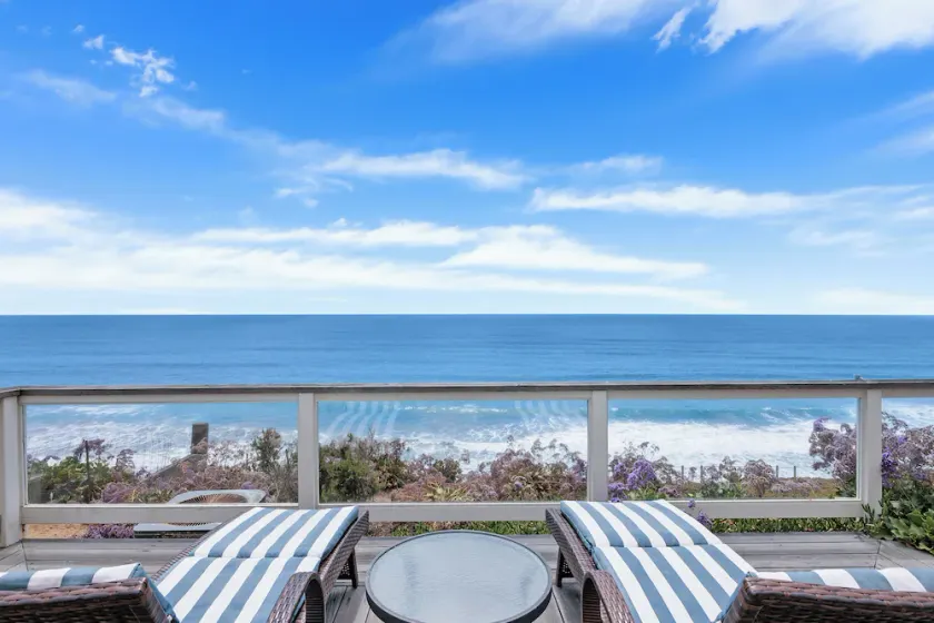 Oceanfront hus med Fantastisk Udsigt i Encinitas - Image 1
