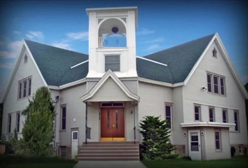Réservez une suite à Belltower, une église historique construite en 1912! - Image 1