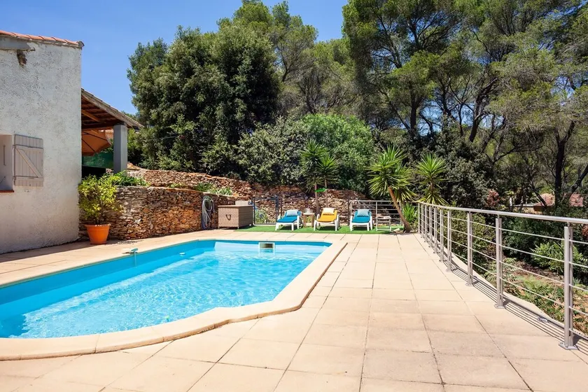 Maison méditerranéenne, piscine privée, plages, calanques. - Image 1