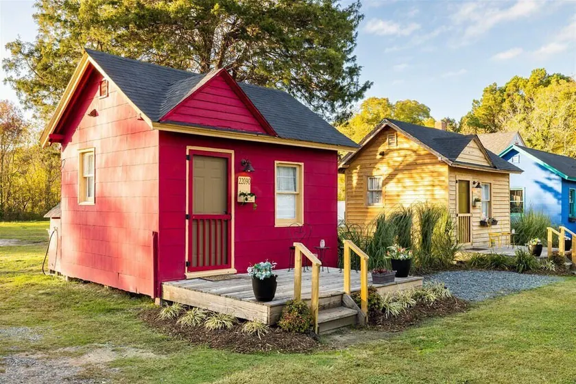 Hippie Hideaway - Tiny House w/ Fire Pit & BBQ - Image 1