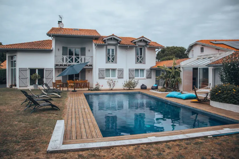 Pied à terre calme et proche des plages. Idéal en famille ou entre amis - Image 1