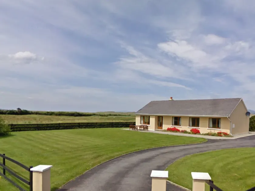 Behy Lodge Glenbeigh - Image 1