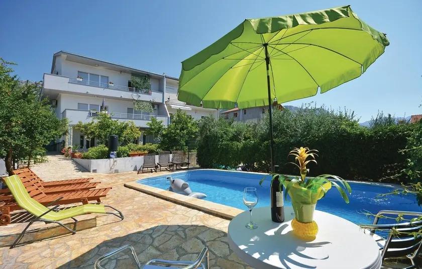 Apartment Kastel Sucurac Ivana Pavla - Image 1
