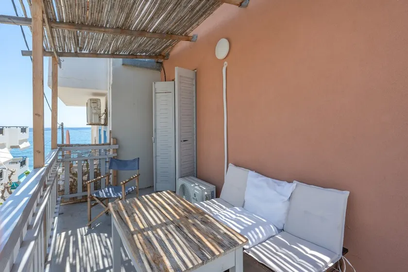 Appartement de vacances \"Kallithea Beach\" près de la plage avec balcon et Wi-Fi - Image 1