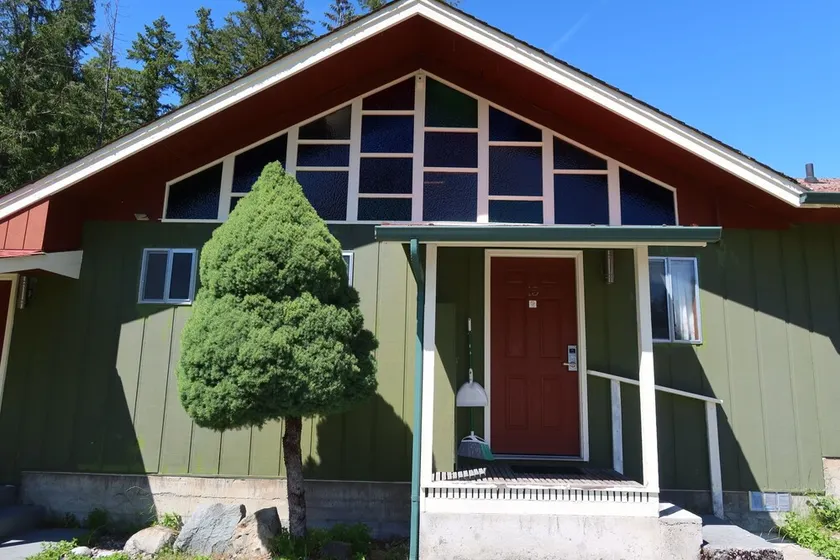 Mountain View Lodge - Image 1