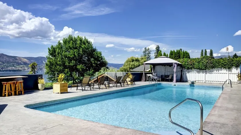 Tranquil Vineyard Haven: Home w/ Pool and Hot Tub! - Image 1