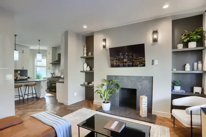 NFL Draft + VIP Fan Basecamp + Close to Acrisure + Gym + Game Room + 2 King Beds - Image 1