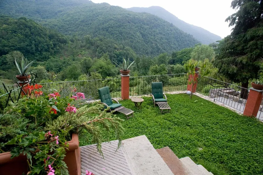 Casa Boru - a beautiful fully restored spacious house with fantastic views - Image 1
