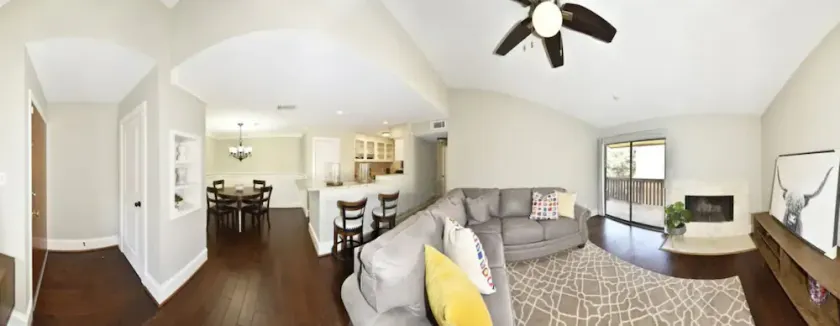 PRIVATE CONDO NEAR DOWNTOWN  - Image 1