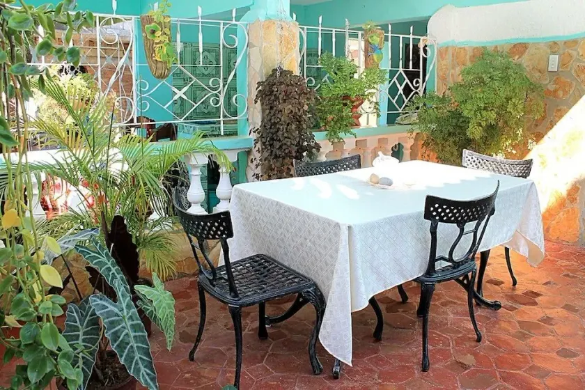 Hostal Yelenis - Image 1