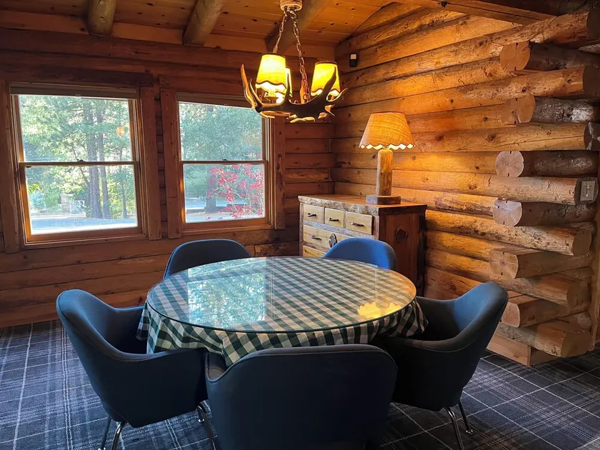 La cabane en rondins moderne Cahuilla Lodge-3 Bdrm in Town. - Image 1
