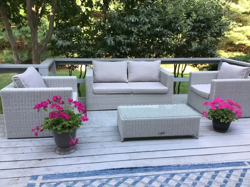 Private comfortable home close to local beaches. - Image 1