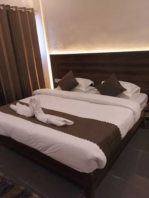 Hotel Amber - Image 1